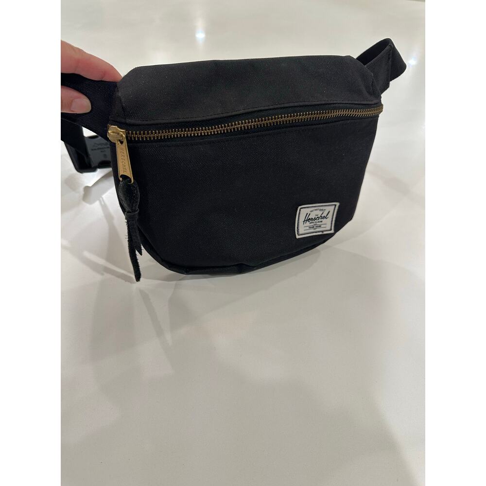 Herschel Supply Co Fifteen Hip Pack in Black - Picture 4 of 5